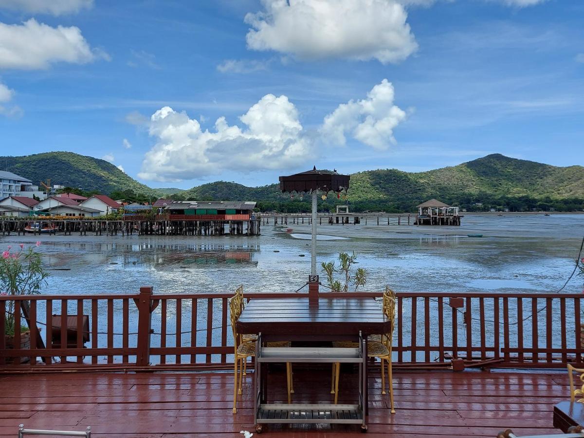 ホテルRuan Talay Bangsaray チョンブリ エクステリア 写真
